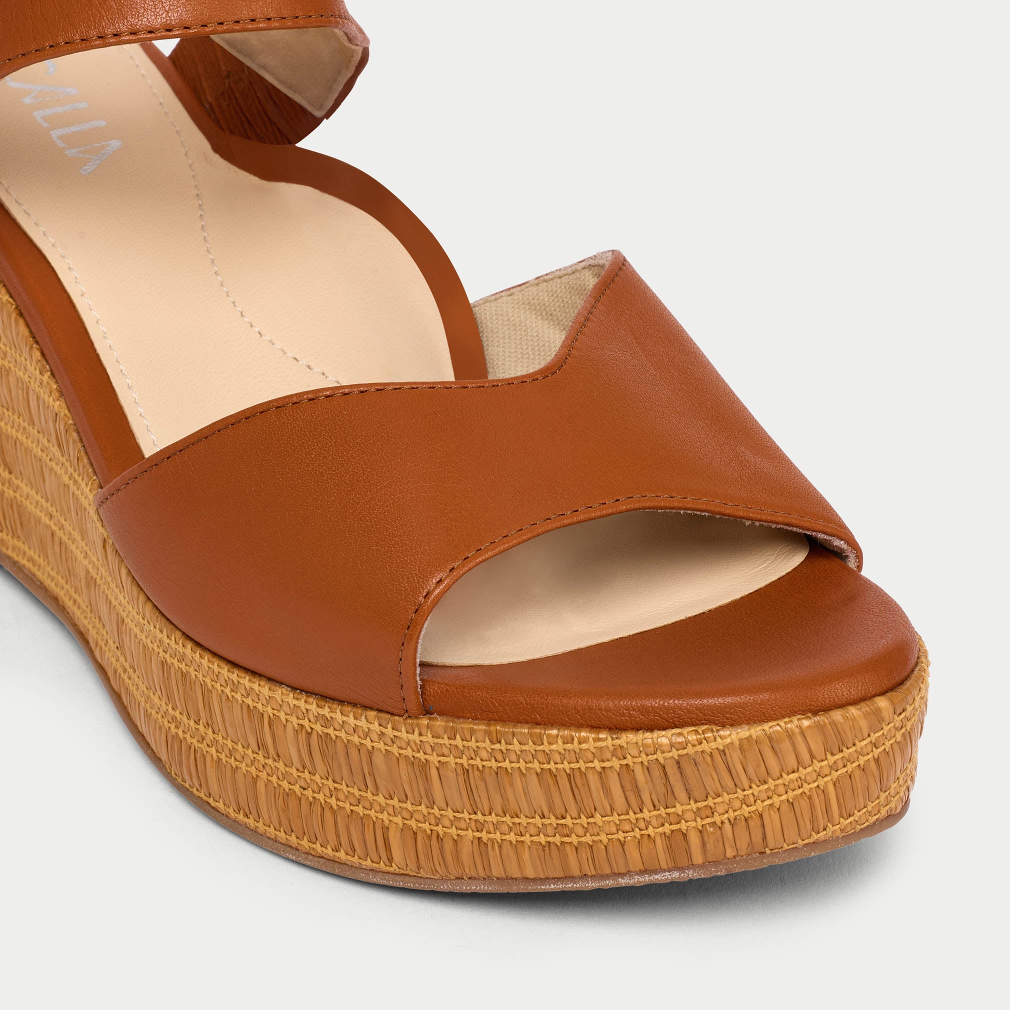 Eloise - Tan Leather Wedges