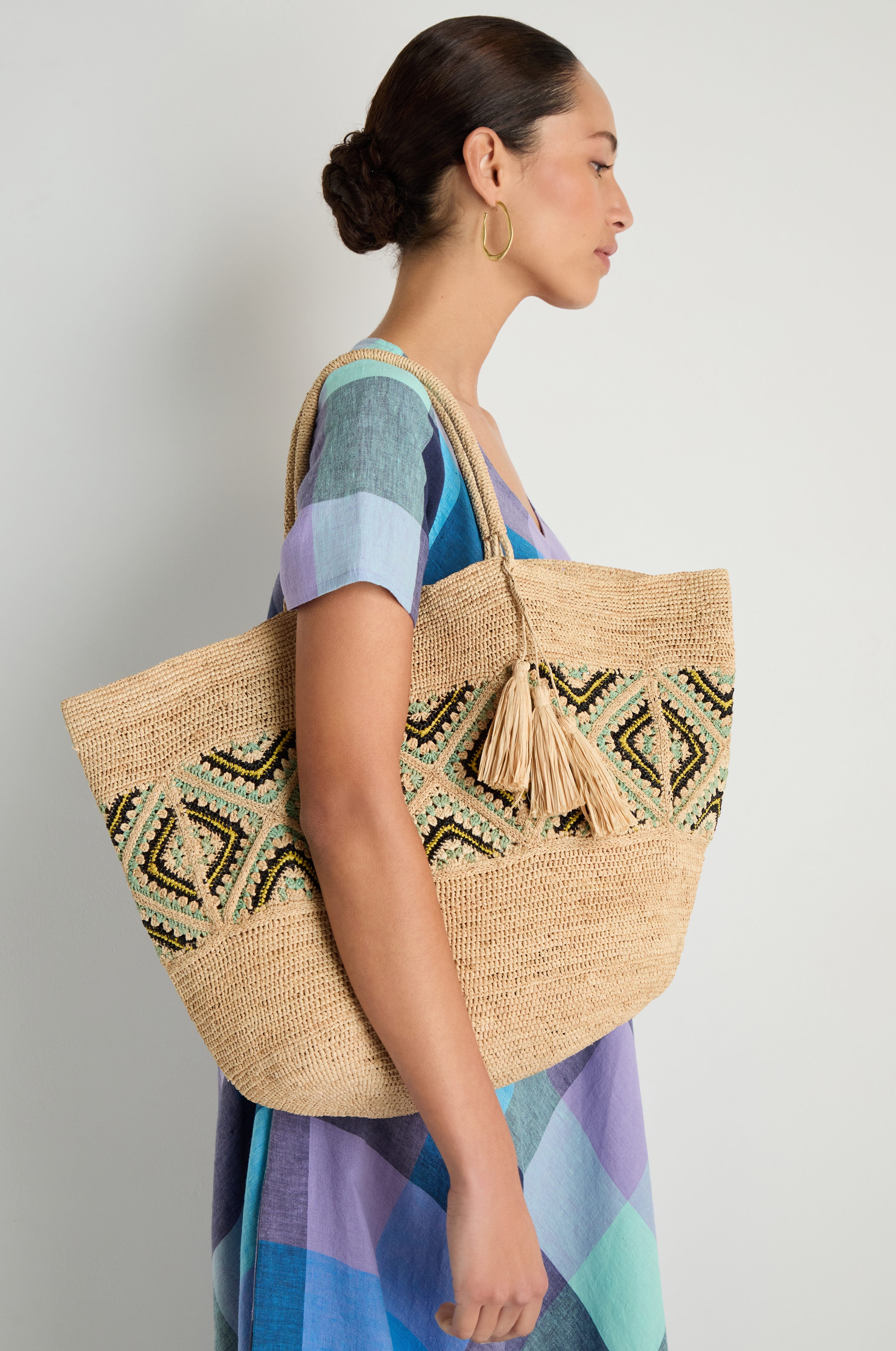 Handwoven Raffia Mosaic Bag